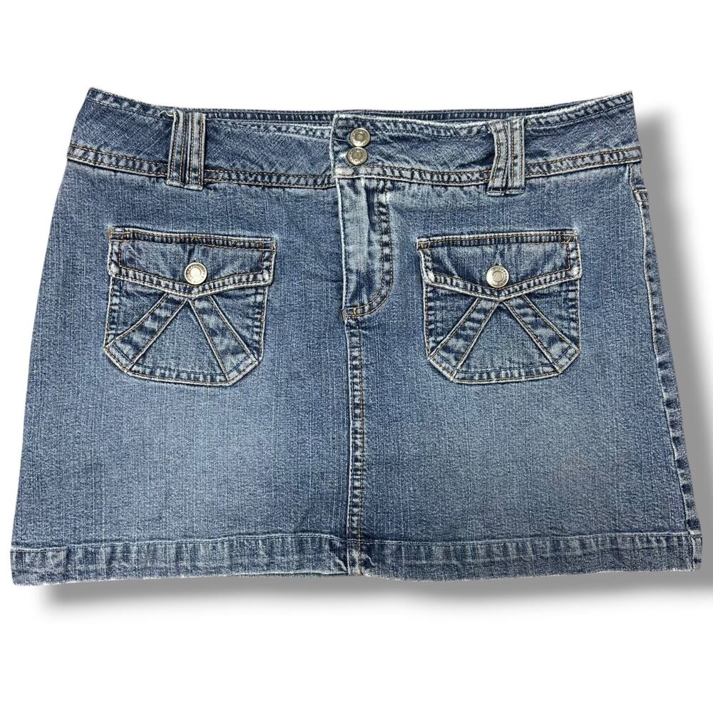 Vintage Y2K Old Navy Denim Mini Jean Skirt Skort Shorts Ultra Low Rise Sz 6